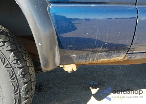 2001 Chevrolet Blazer Ls z USA, uszkodzony, nr VIN 1GNCT18W31K134971